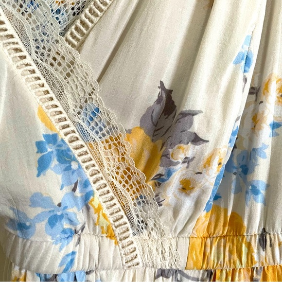 Torrid Cream & Yellow Floral Sleeveless V-Neck Lace Trim Midi Dress Size 2 - Picture 6 of 12